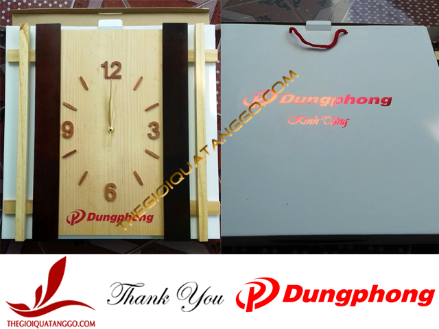 Công ty TNHH TMDV Dũng Phong đặt đồng hồ gỗ treo tường