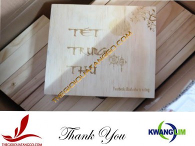 Công ty TNHH KL TEXWELL VINA đặt hộp gỗ đựng bánh trung thu làm quà tặng cho khách hàng