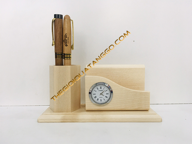 Quà tặng gỗ sự kiện kỷ niệm thành lập công ty - Lọ cắm bút gỗ kết hợp đồng hồ tiện dụng