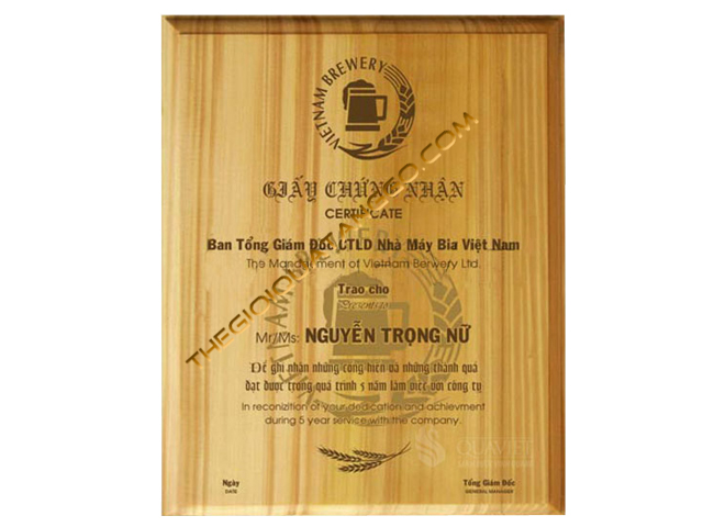 Bảng vinh danh gỗ khắc laser theo yêu cầu Bảng vinh danh gỗ khắc laser theo yêu cầu