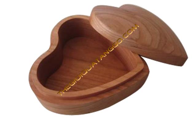 Chất liệu gỗ làm quà tặng có vai trò quan trọng trong phong thủy