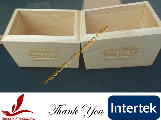 Lọ cắm bút gỗ Thông của công ty Intertek