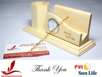 Công ty TNHH Bảo Hiểm Nhân Thọ PVI Sun Life đặt hộp lọ cắm bút có đồng hồ làm quà tặng khách hàng