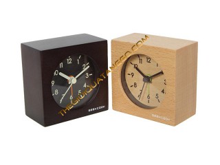 Đồng hồ để bàn gỗ beech hình vuông
