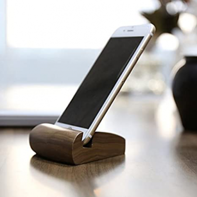 Giá đỡ điện thoại bằng gỗ thiết kế hiện đại