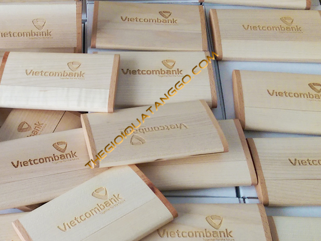 Hộp name card vietcombank Hộp name card vietcombank