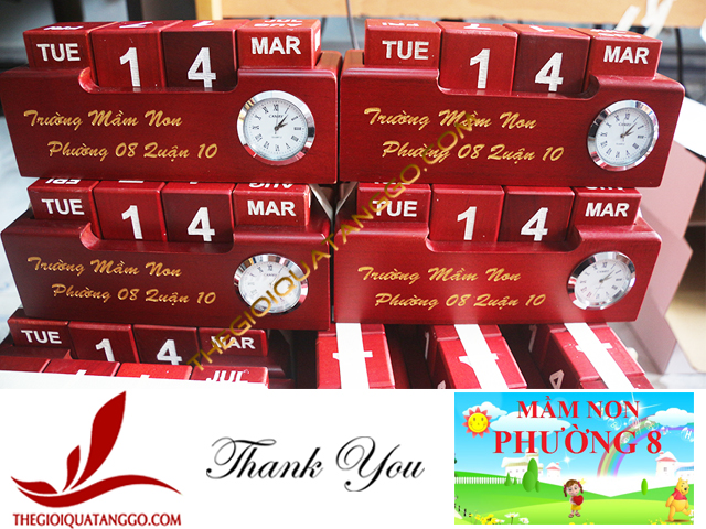 Trường Mầm Non Phường 8 Quận 10 đặt lịch gỗ để bàn sơn màu Trường Mầm Non Phường 8 Quận 10 đặt lịch gỗ để bàn sơn màu