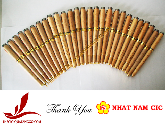Bút gỗ do công ty Nhất Nam đặt hàng