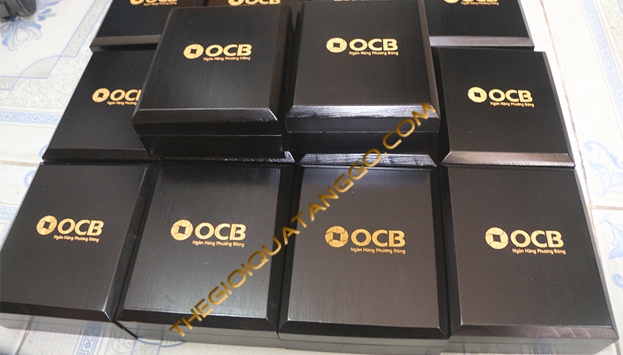 Hộp quà tặng cao cấp Hộp quà tặng cao cấp