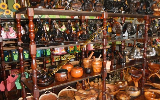 Mua quà tặng gỗ mỹ nghệ tại cửa hàng đáng tin cậy Mua quà tặng gỗ mỹ nghệ tại cửa hàng đáng tin cậy
