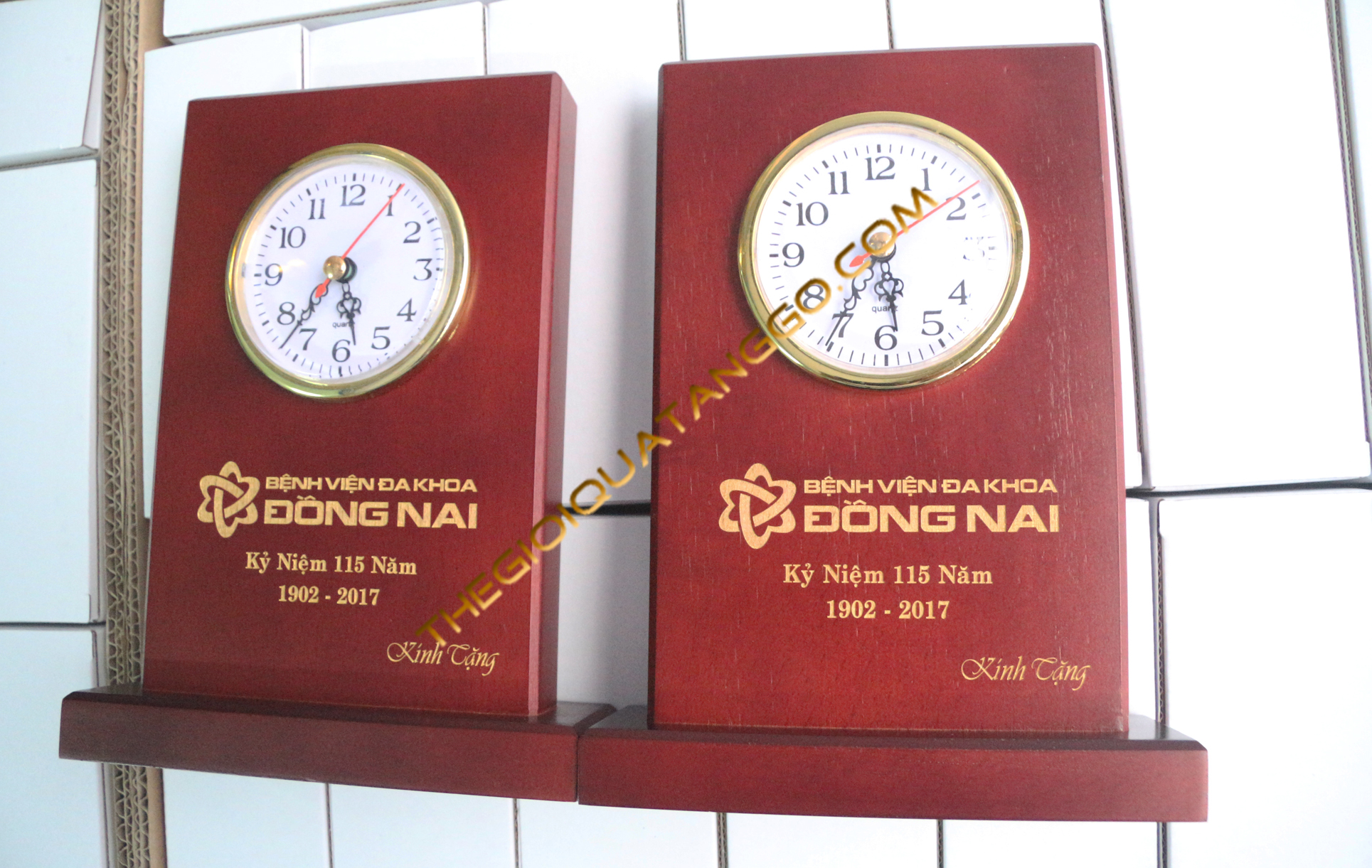 Quà tặng để bàn bằng gỗ phù hợp ngân sách của doanh nghiệp Quà tặng để bàn bằng gỗ phù hợp ngân sách của doanh nghiệp